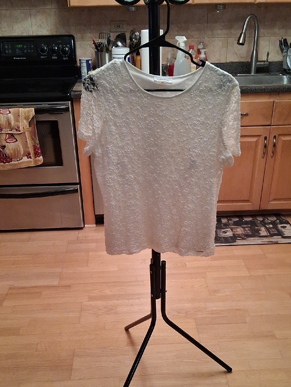 Calvin Klein White Floral Lace Short Sleeve Tee